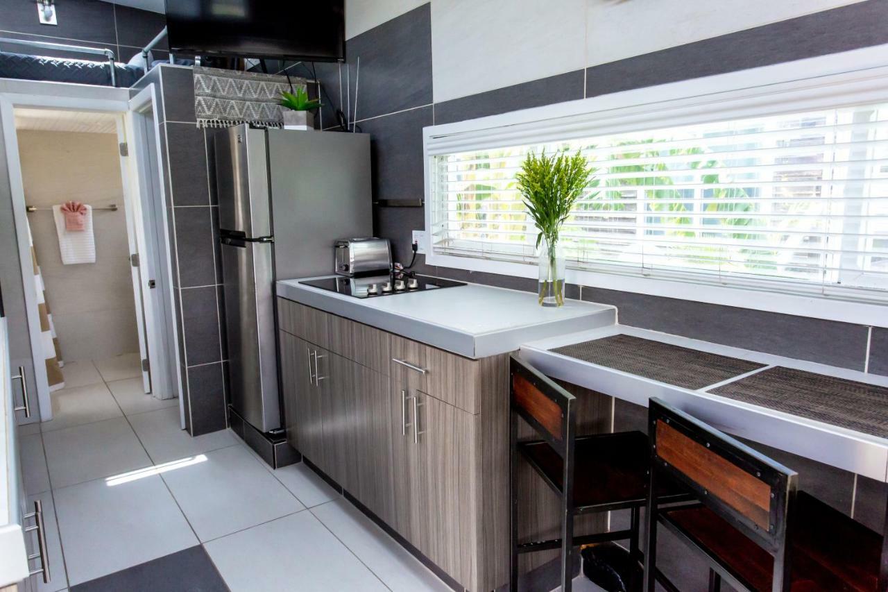 Orlando Lakefront Tiny Homes 6 Plus Month Rentals Kültér fotó