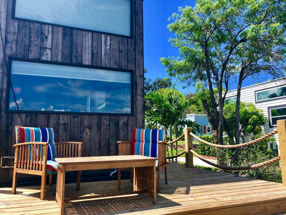 Orlando Lakefront Tiny Homes 6 Plus Month Rentals Kültér fotó