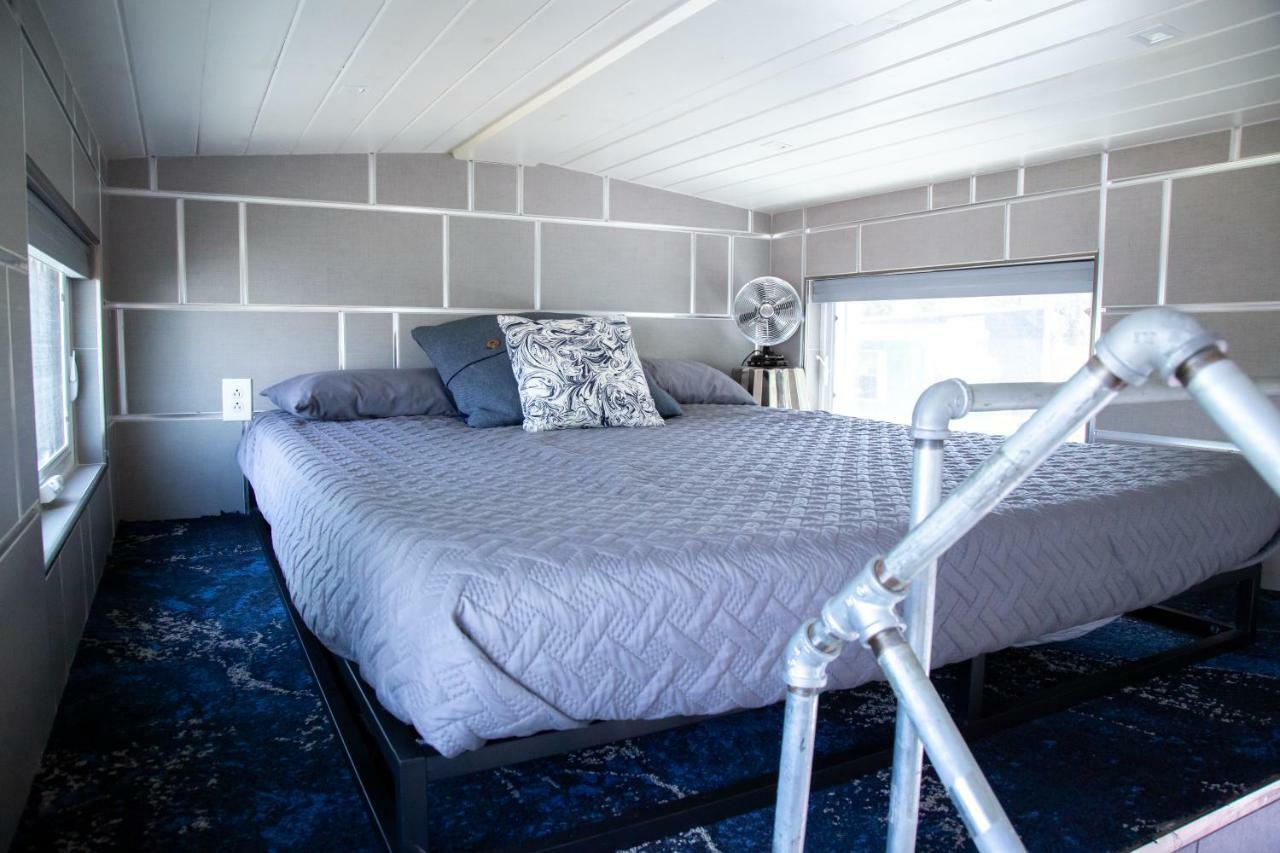 Orlando Lakefront Tiny Homes 6 Plus Month Rentals Kültér fotó